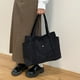 thumbnail image 4 of Xihbxyly Bolso Tote de Gran Capacidad para Mujer, Diseño de Lona Multibolsillos, Moderno Bolso de Hombro con Borlas, Ideal para Ir de Compras, Viajar, Trabajar, Un Regalo Elegante para Ella, 39 X 27, 4 of 6