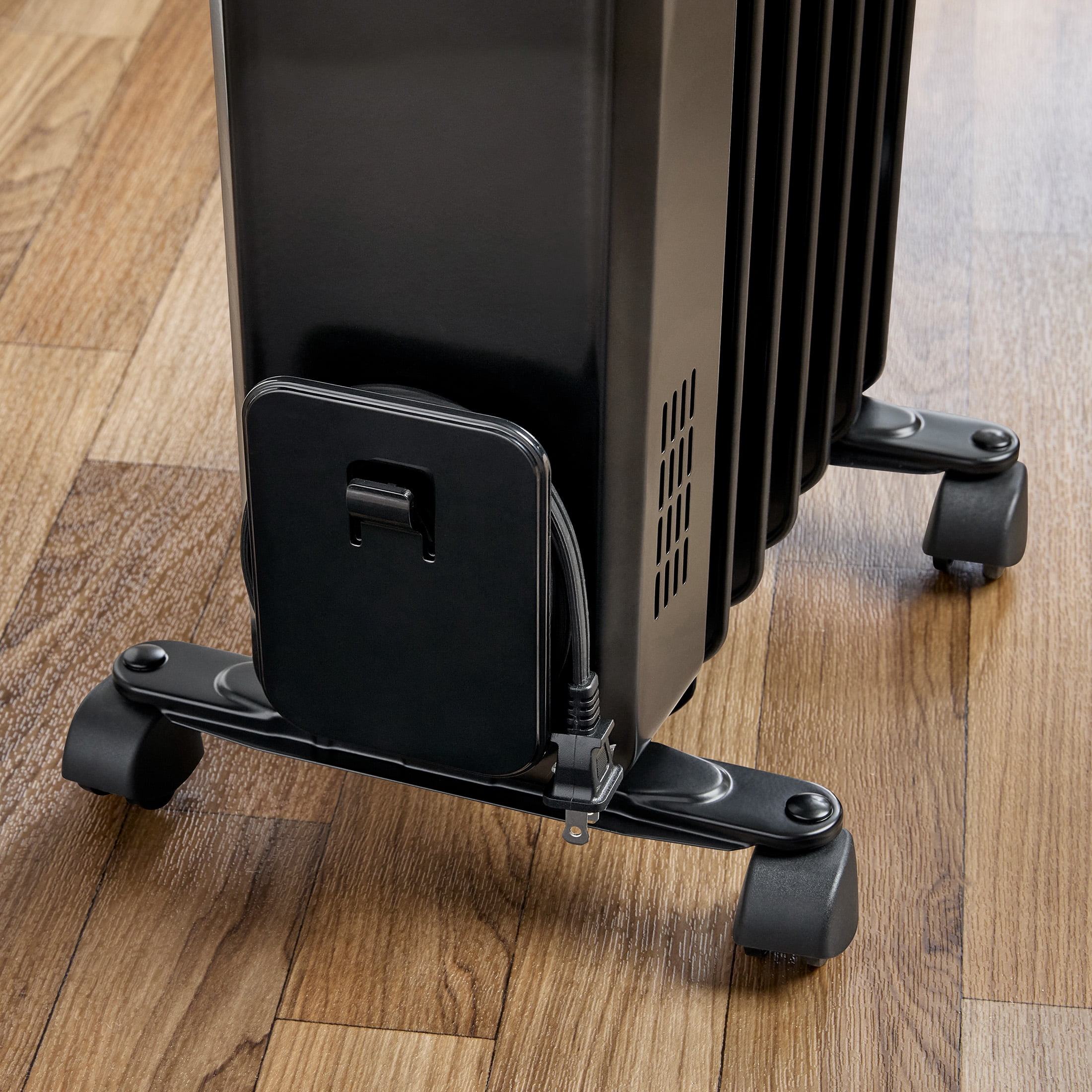 Mainstays Black 1500W 3 Heat Settings Oil Filled Heater