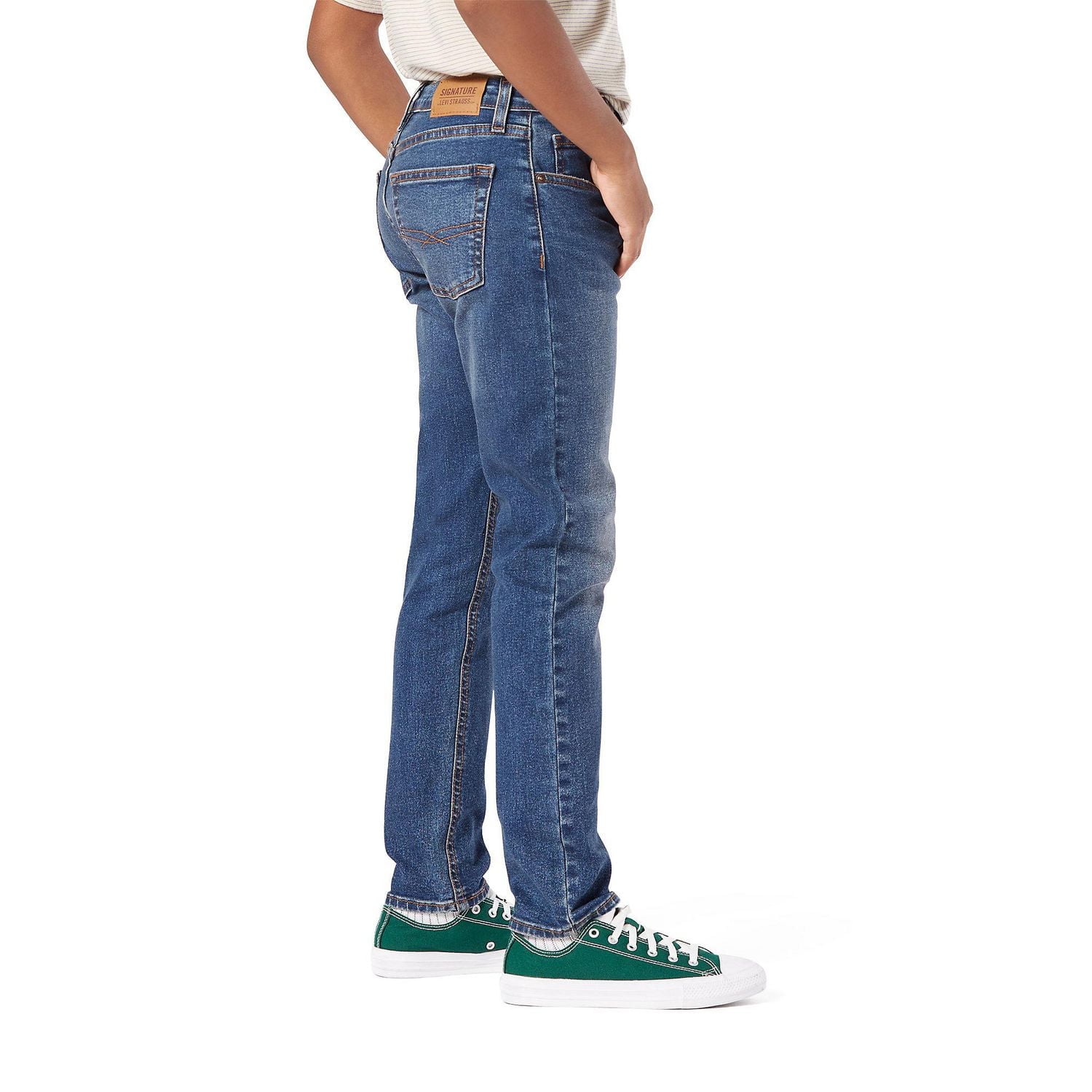 Levi Strauss Signature Boys' Taper Fit Jeans