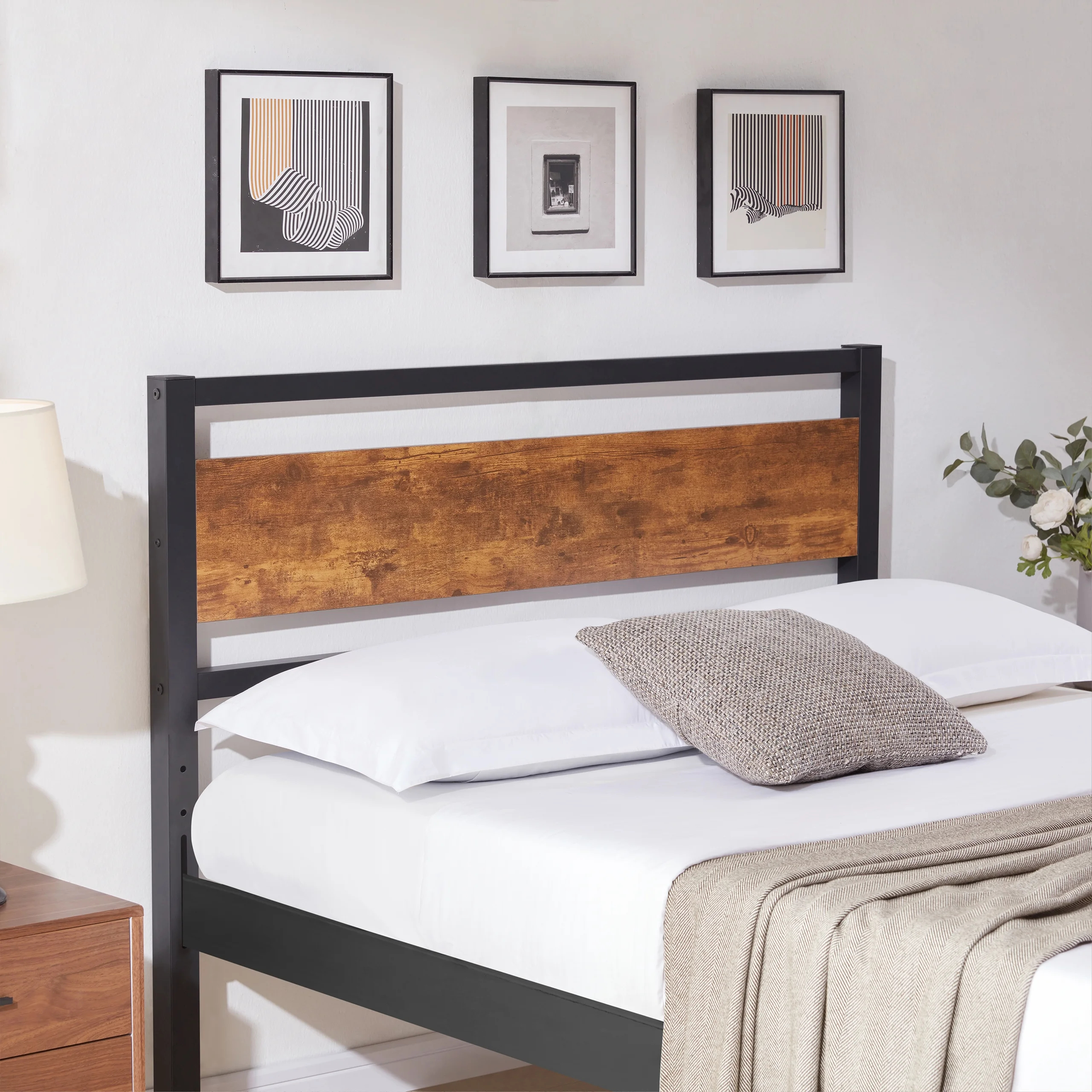 Rustic Full Size Headboard - Classic Country Style Design | Medium-Density Fiberboard Construction | Quick Assembly | 264 Lbs Weight Capacity | Vintage Brown Finish