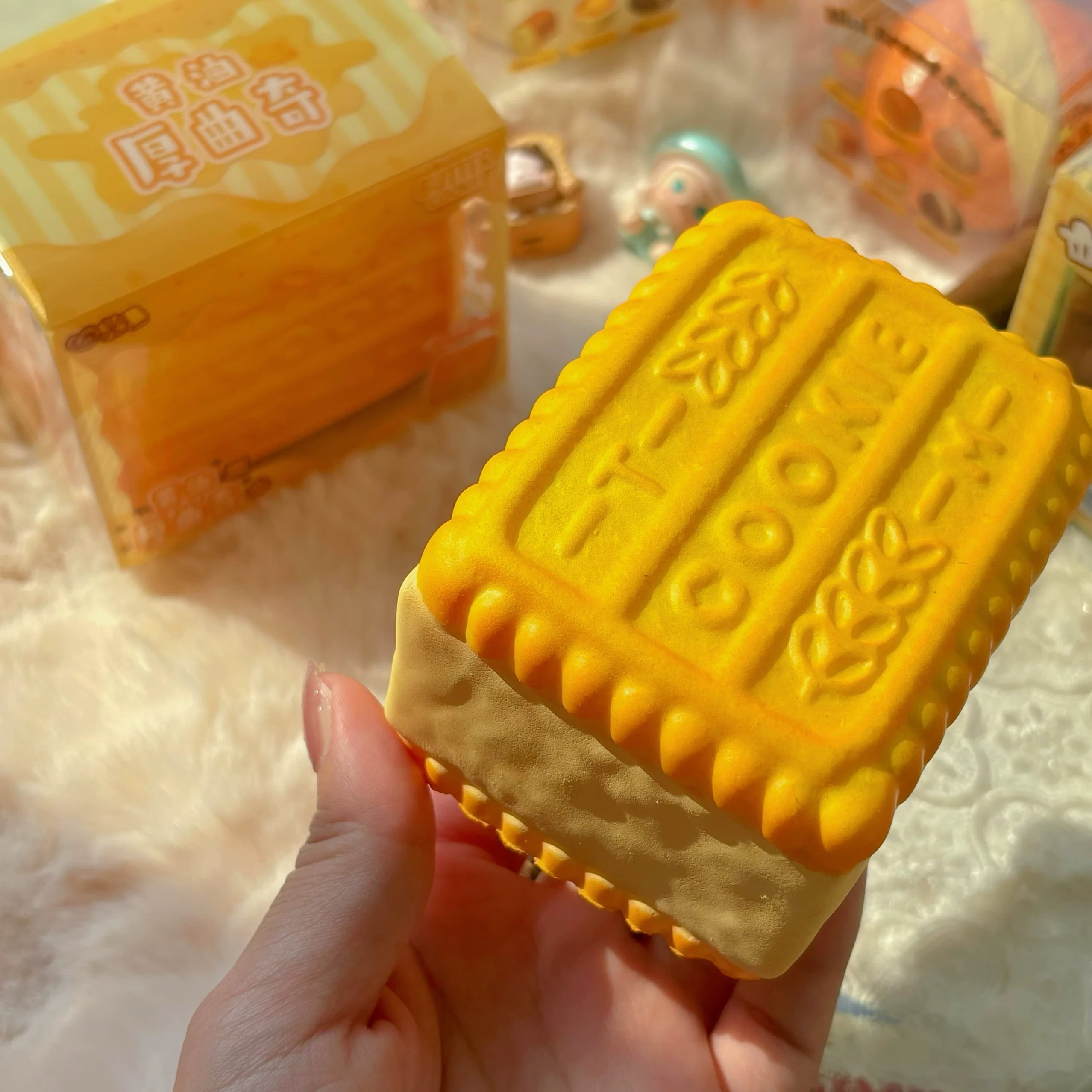 Sandwich Cookie Slow Rising Squishy Toy,Butter Cookie Fidget Toys for Stress Relief & ASMR Sensory, Gift for Kids & Adults