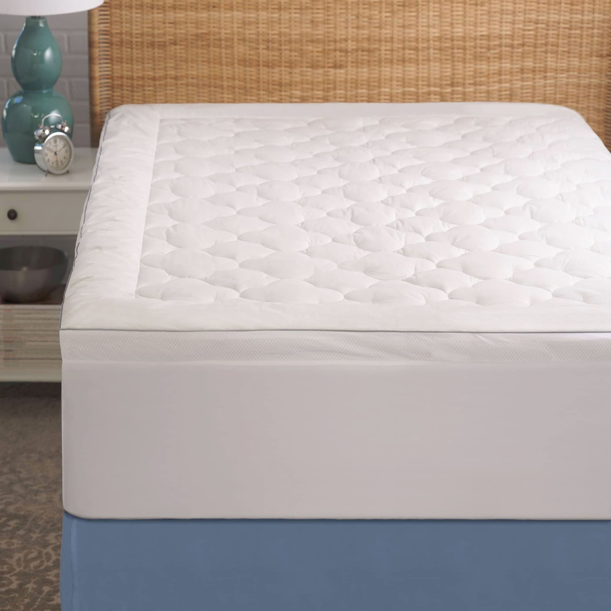 Cozy Clouds Cool Sleep Queen Mattress Pad
