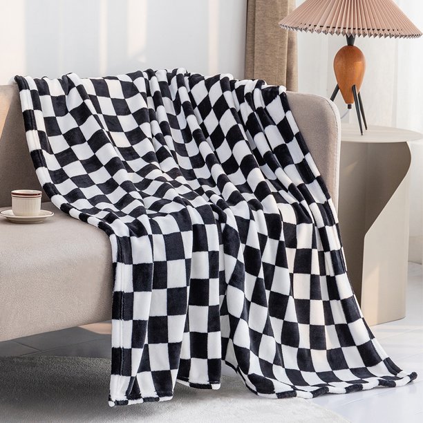 LOMAO Buffalo Check Fleece Throw Blanket Soft Checkered Plaid Blankets