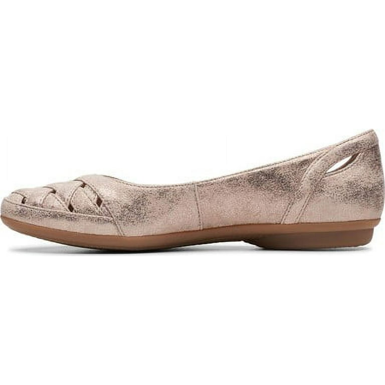 Clarks ladies gracelin 2025 maze slip on shoe