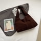 thumbnail image 3 of Bolso Chic Hobo Bag 8026 (Café), 3 of 9