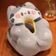 thumbnail image 4 of Diseño de gato gris, seda helada para una comodidad fresca, ayuda perfecta para la siesta en la oficina y para estudiantes, almohada para la siesta en forma de V, 4 of 8