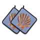 thumbnail image 1 of ""Caroline's Treasures Par de agarraderas para ollas con concha festoneada en azul 8525PTHD 7.5HX7.5W Multicolor"", 1 of 1
