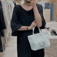 thumbnail image 1 of Bolso de mano para mujer, de lona, sencillo, pequeño, fresco, con cara sonriente, bolso artístico, pequeño, combinable, 1 of 6