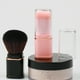 thumbnail image 5 of Brocha de maquillaje retráctil profesional/de viaje, suave, pequeña, con funda esponjosa Negro, 5 of 9