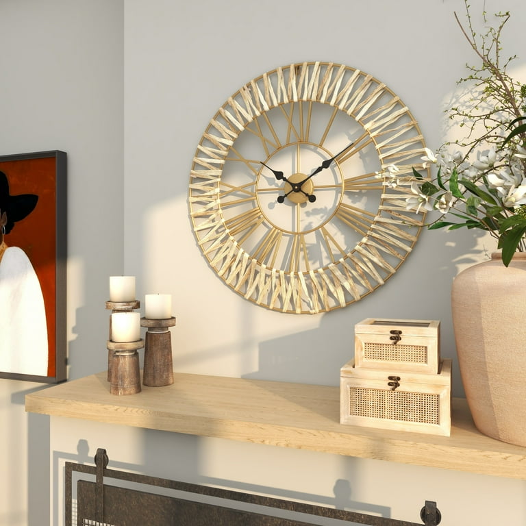 How to Decorate around a Round Wall Clock: Stunning Style Tips