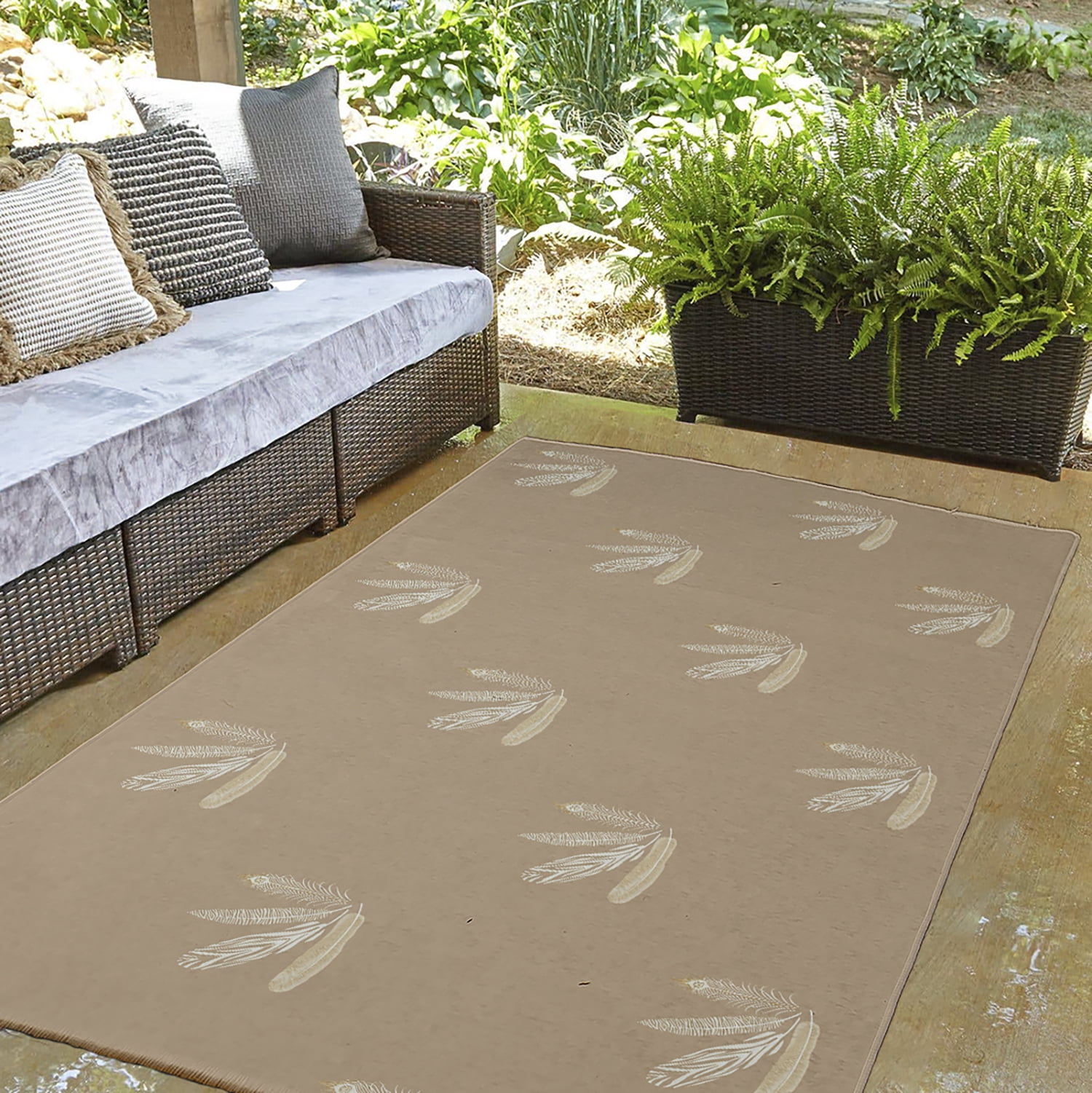 Simply Daisy 3' x 5' Brown Feather Pattern Spring Chenille Indoor/Outdoor Rug