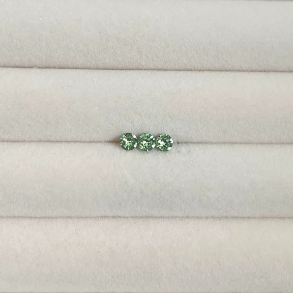 Firefly Hope 20G Threaded Flat Back Earrings,Hypoallergenic Flat Back Stud Earrings Surgical titanium steel Cubic Zirconia Tiny Earrings Cartilage Earring CZ Earrings 4mm,Green D