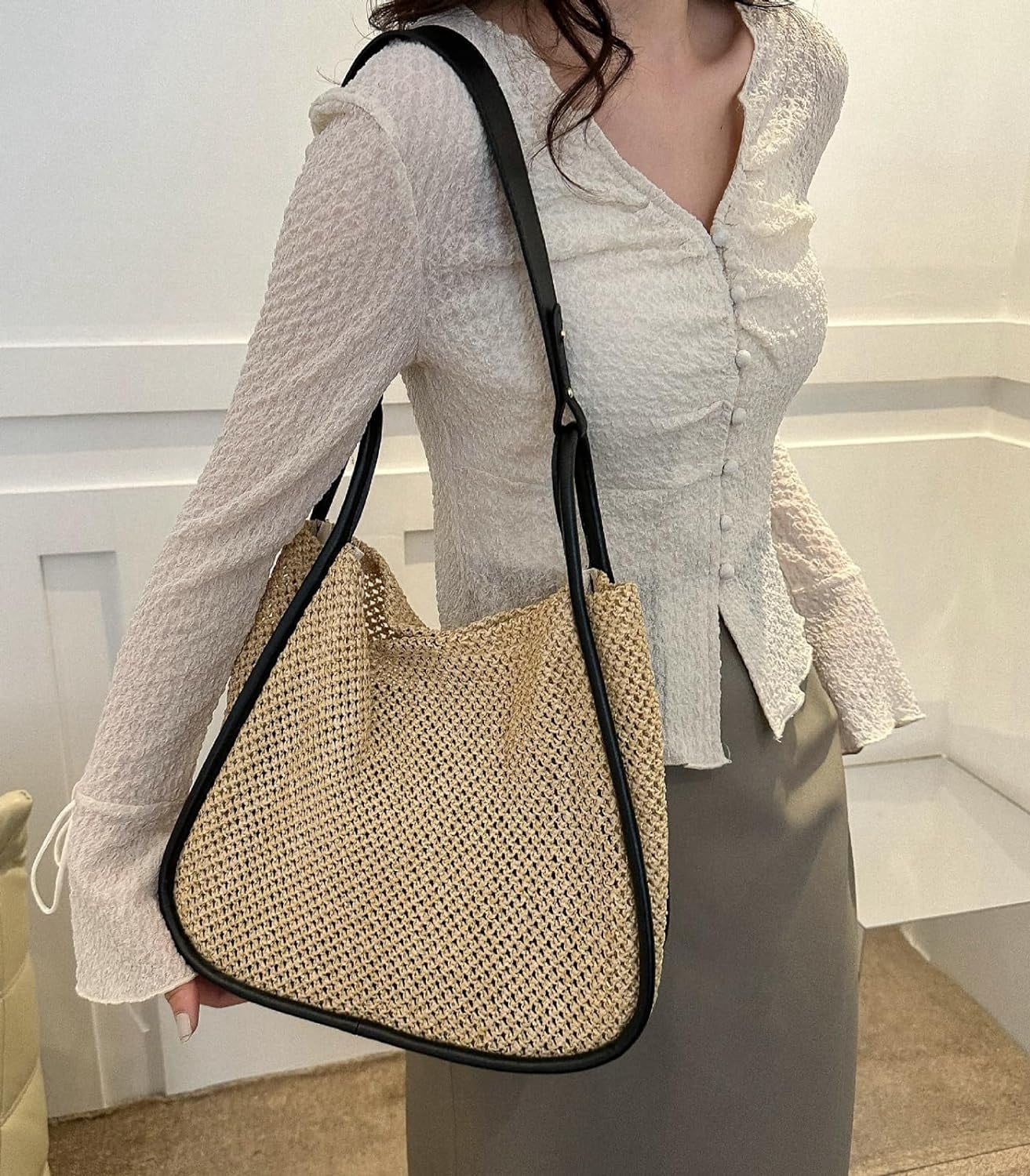 CoCoMangos Beach Bags for Women Crochet Woven Tote Bag Large Travel Shoulder Handbag Bag Beach Purse Mesh Hollow