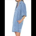 thumbnail image 2 of Minivestido Vaquero Informal de Verano para Mujer, con Cuello en V y Bolsillos, Color Azul , Talla M, 2 of 6