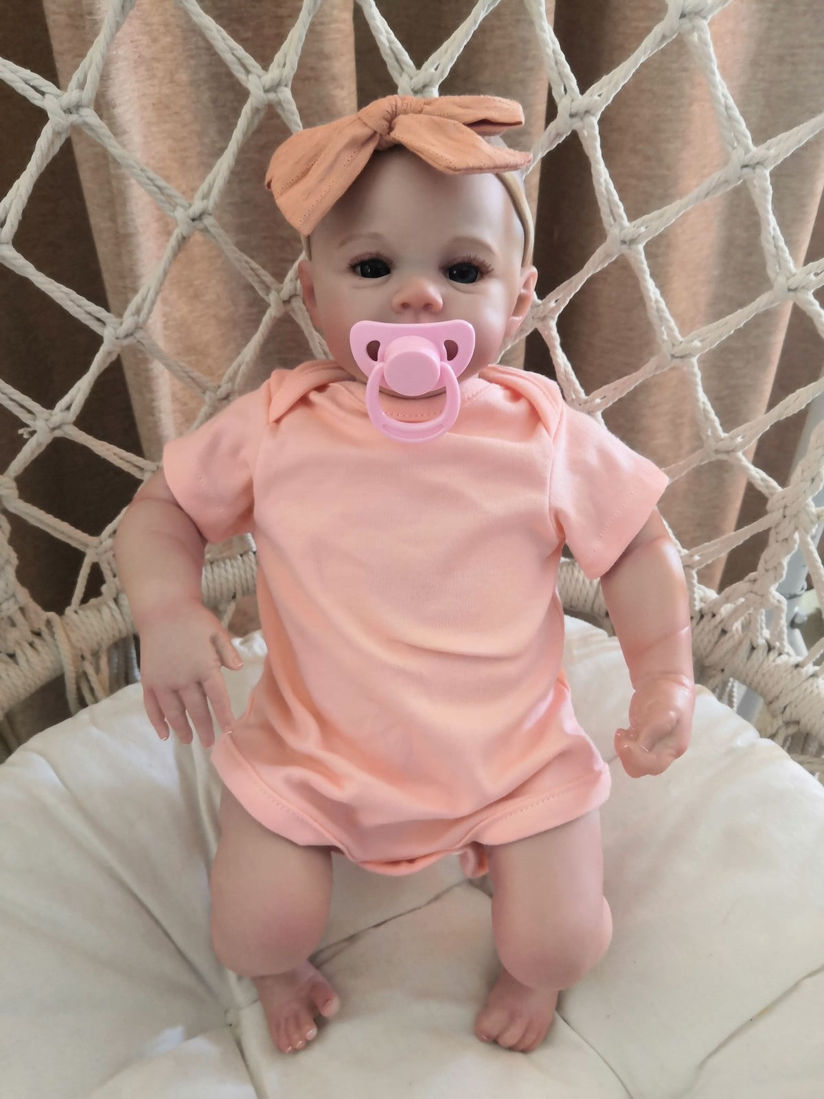 Reborn Baby Dolls, Adorable 19-inch Realistic Newborn Baby Dolls with Soft Cloth Body, Real Life Baby with Doll Accessories for Kids Age 3 +