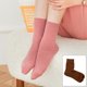 thumbnail image 4 of Calcetines de invierno gruesos y cálidos para mujer de Desiderio | Calcetines para botas sin costuras ni costuras, 4 of 5