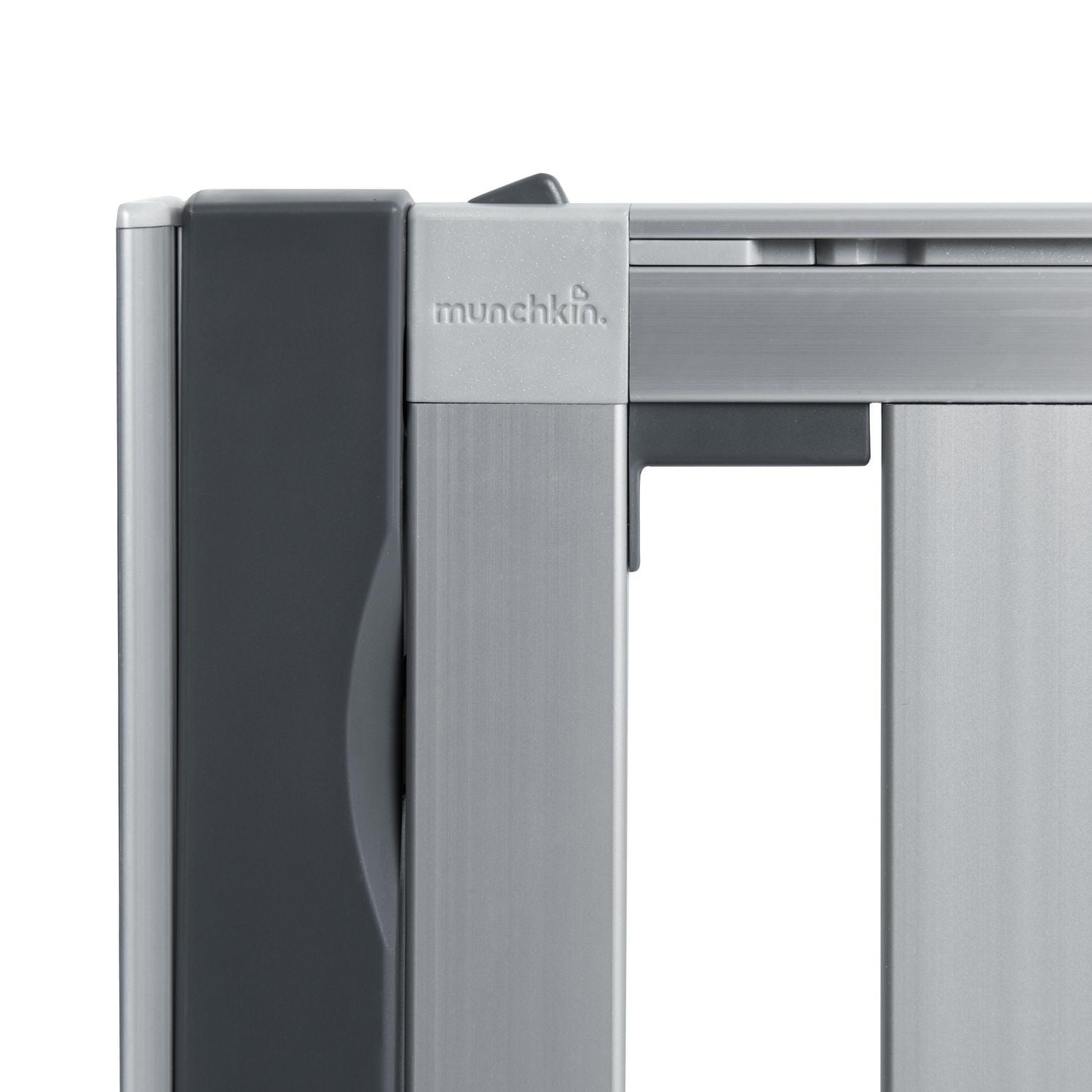 Munchkin Loft Barrière pour bébé montée sur quincaillerie pour escaliers, couloirs et portes, s'étend de 26,5" à 40" de large, aluminium argenté