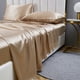 thumbnail image 3 of Juego de sábanas de seda satinada ultra suave, sábanas de lujo antiarrugas con sábana ajustable, 3 of 8
