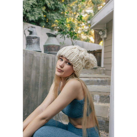 Oversized Chunky Knit Pom Beanie