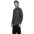 thumbnail image 2 of Camisa Vaquera Wrangler Hombre 20x W09 negro CH, 2 of 5