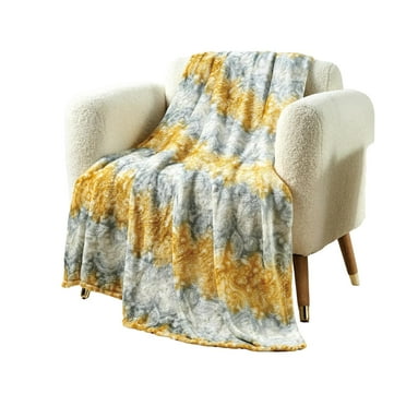 Plazatex Cillia Micro Plush Decorative All Season Throw Blanket 50" x 60" Multicolor