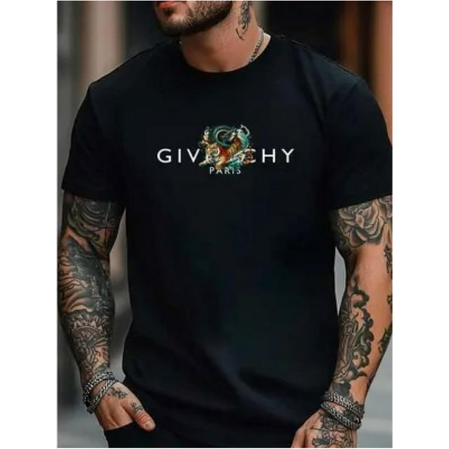 Stylish art Tee - Colorful Print, Great Pick for Those Who Love Blending art and Fashion