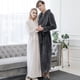 thumbnail image 4 of Camisón de franela alargado y grueso para parejas, para otoño e invierno, albornoces para hombres y mujeres, pijamas de vellón coral extragrandes, 4 of 6