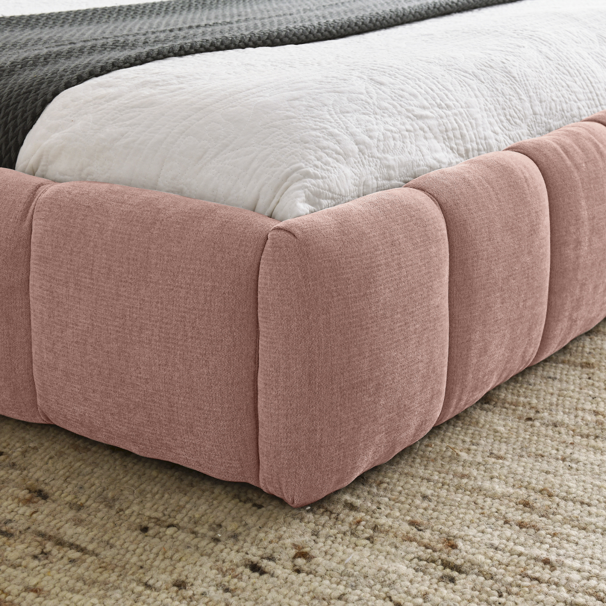 Queen Size Upholstered Bed Frame with Thick Fabric, Chenille Fabric Grounded Queen Size Platform Bed with Headboard and Solid Frame. No Box Spring Needed, PINK