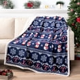 thumbnail image 1 of Manta navideña con diseño de sherpa Blanket PAVILIA, 127 x 152 cm, color azul, 1 of 9