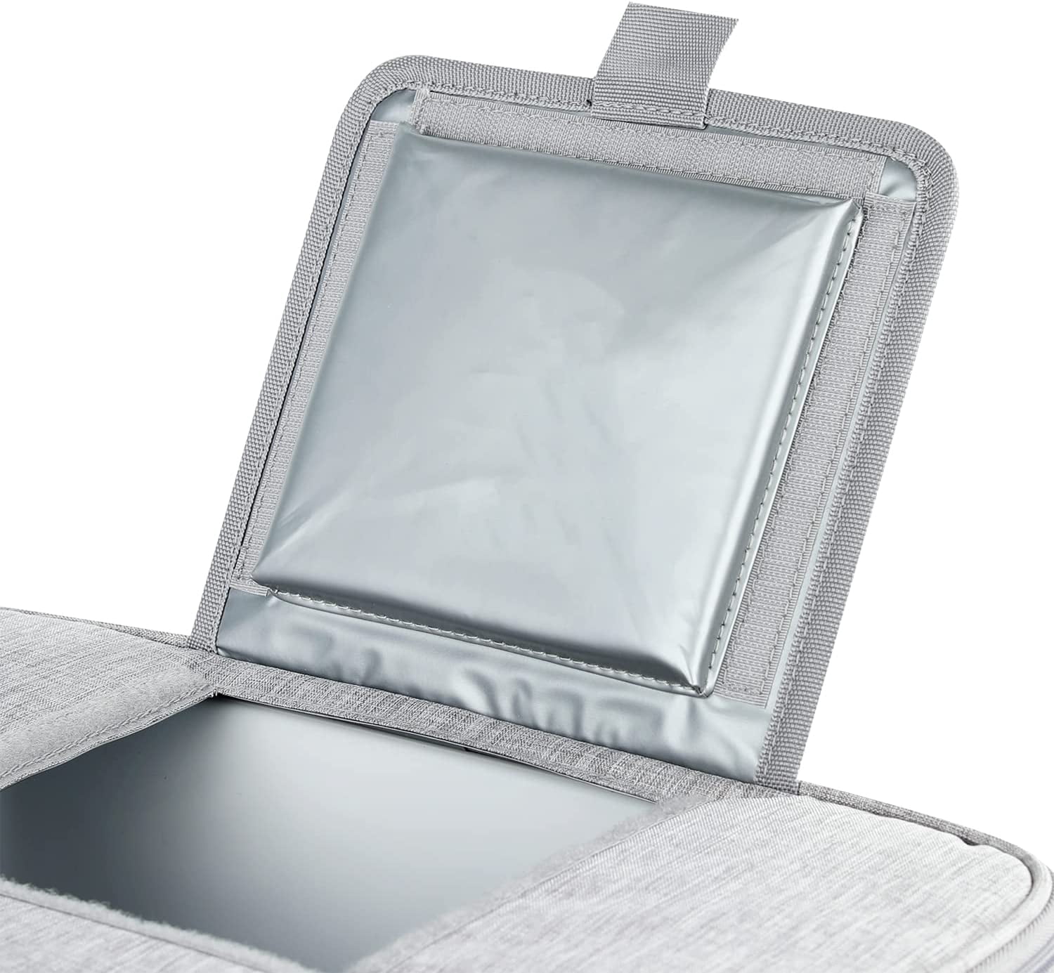 Igloo MaxCold Heritage Hard Liner 24-CAN Cooler - Grey