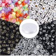 thumbnail image 1 of 1400 Uds. Cuentas de cubo con alfabeto acrílico de 5 colores, cuentas con letras con 1 rollo de 50m, cordón de cristal para fabricación de joyas de 6mm, 1 of 5
