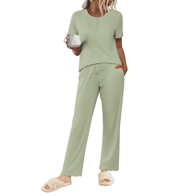 Conjunto de pijama Ekouaer para mujer de manga corta con botones, color verde claro