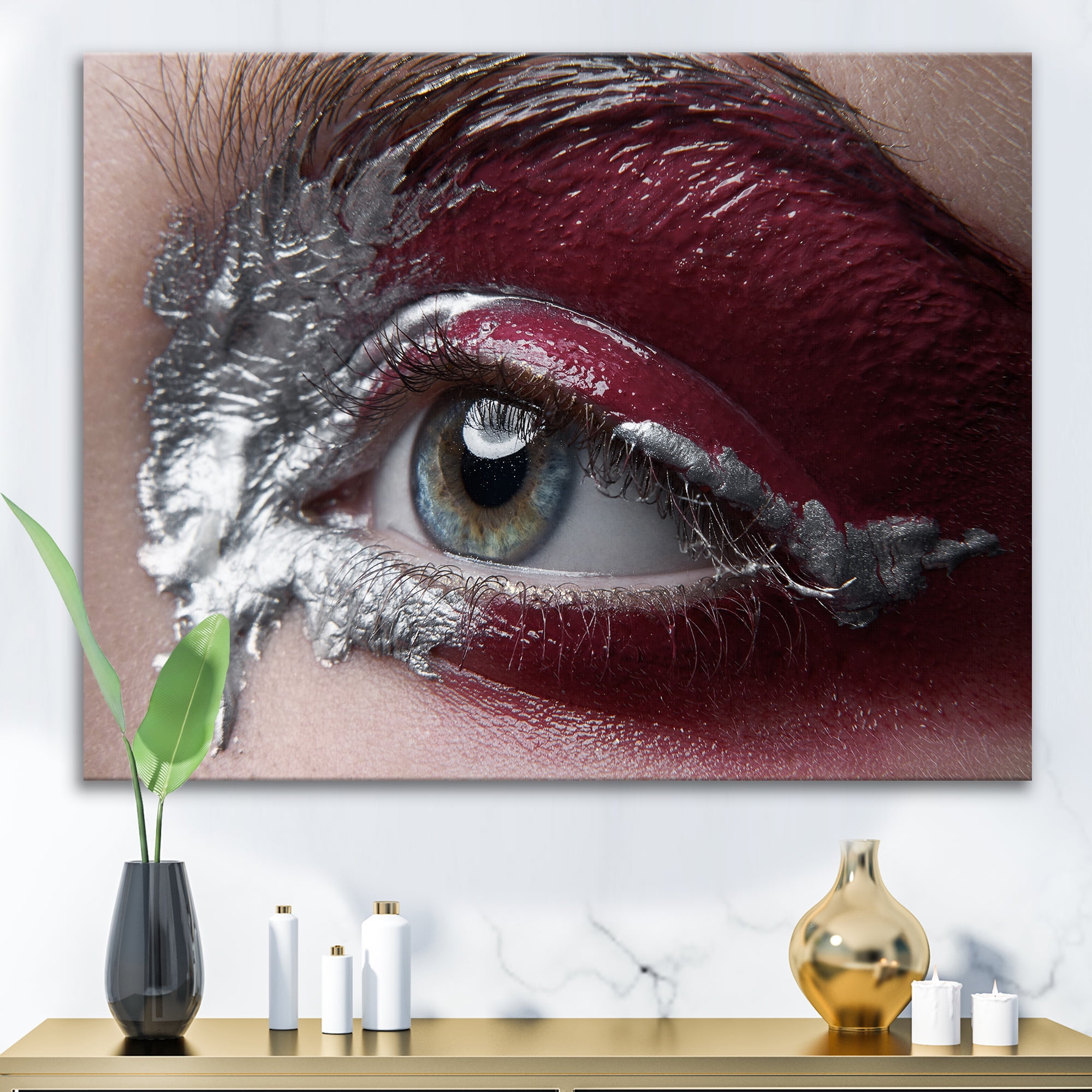 Designart ' Close Up of A Woman Eye With Red Makeup On ' Modern Canvas Wall Art Print
