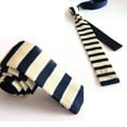 thumbnail image 1 of Cravate Fine Slim Formelle Tricotée pour Hommes, 1 of 1