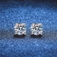 thumbnail image 4 of Pendientes de rosca de plata esterlina S925 para mujer, con cuatro garras, diamantes de imitación de moissanita, unisex, pendientes de moissanita, 4 of 5