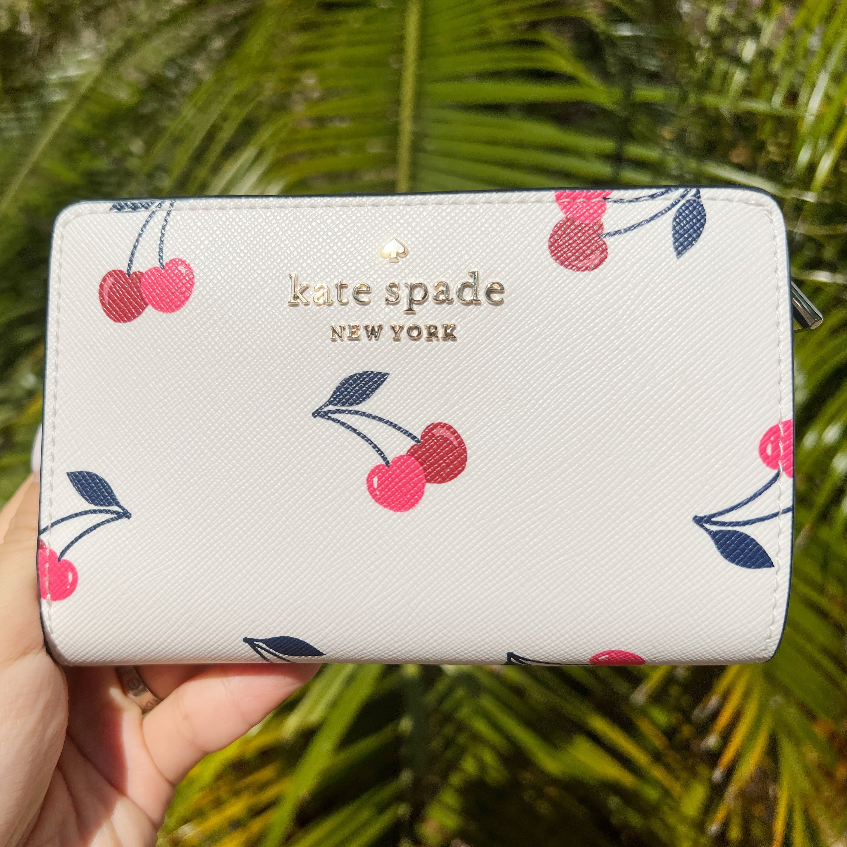 Kate Spade Staci Lily Blooms Floral Medium Compact Bifold Wallet 