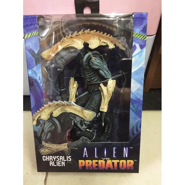 Garras de afeitar Alien Vs Predator, crisálida aracnoidea alienígena, figura de acción de Kokor alienígena, regalo de mantequilla de juguete NECA coleccionable, 18 cm