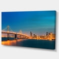 thumbnail image 1 of Designart - Skyline de San Francisco Illuminée - Impression sur Toile de Paysage Urbain, 1 of 3