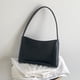 thumbnail image 3 of Bolso Retro Mano Lindo para Mujer Hebilla Magnética Cuero PU, 3 of 9