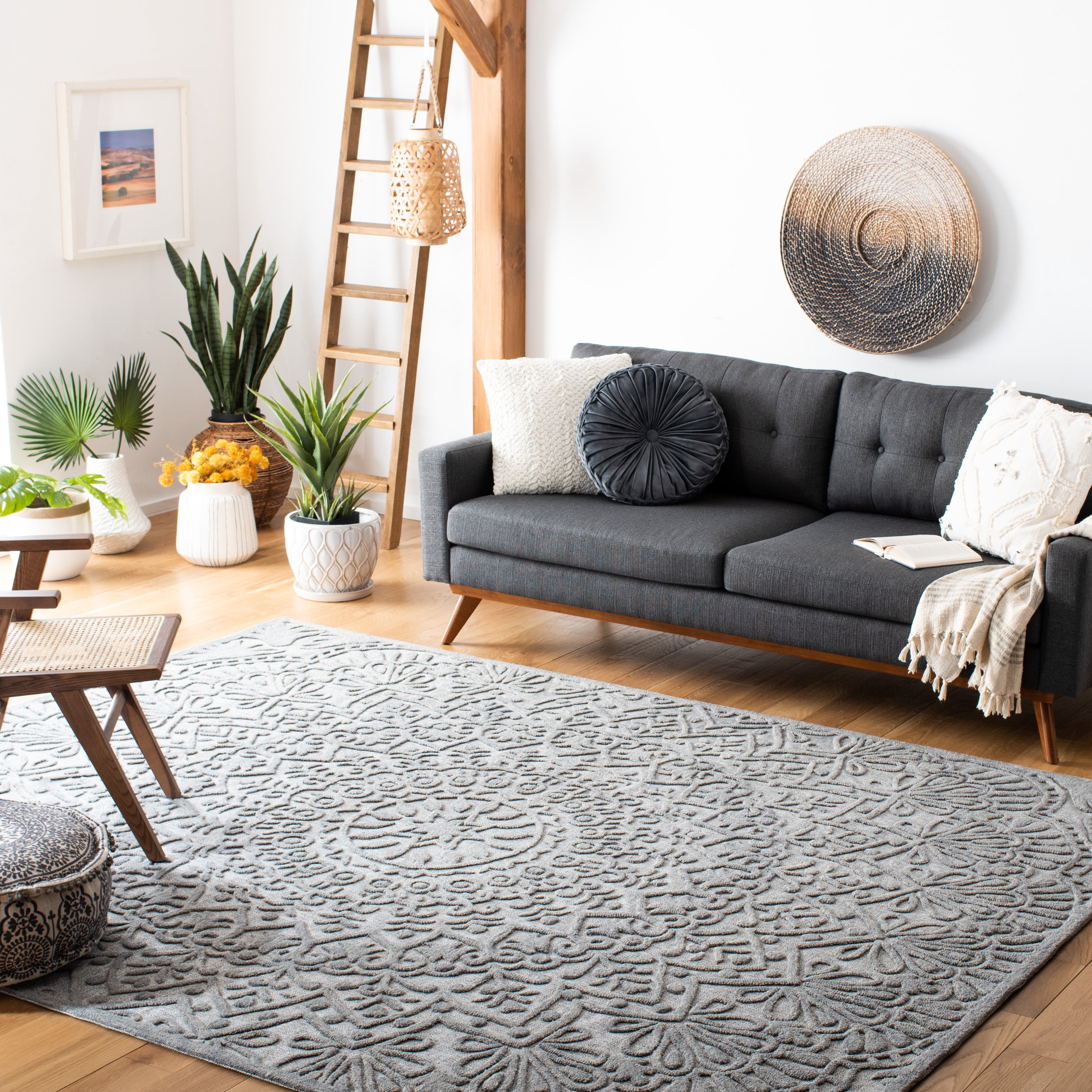 SAFAVIEH Trace Montague Medallion Area Rug, Light Grey, 8' x 10'