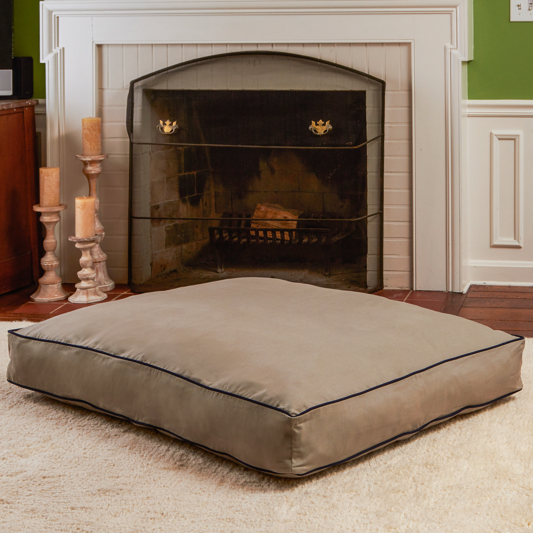 Happy Hounds Casey Indoor/Outdoor Pillow Style Dog Bed, Greystone, Large (48 x 36 in.)
