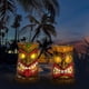 thumbnail image 3 of Decoración de jardín TERESA'S COLLECTIONS Tiki Head con luz solar, 3 of 6