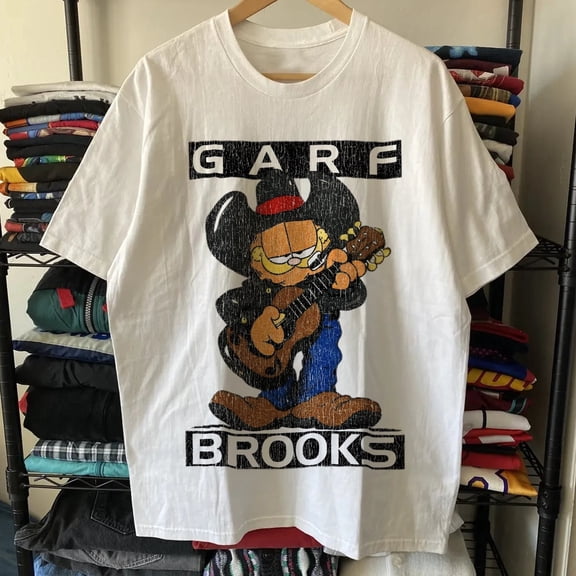 Garf Brooks Vintage Country Music Fan T-Shirt Hot Trending Shirt, Vintage Birthday Gift