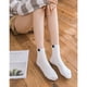 thumbnail image 3 of Qarigey 1 par de calcetines de algodón para mujer, tubo medio, transpirables, cómodos, reutilizables, informales, para el hogar y la escuela, Accesorios de calzado Café, 3 of 6