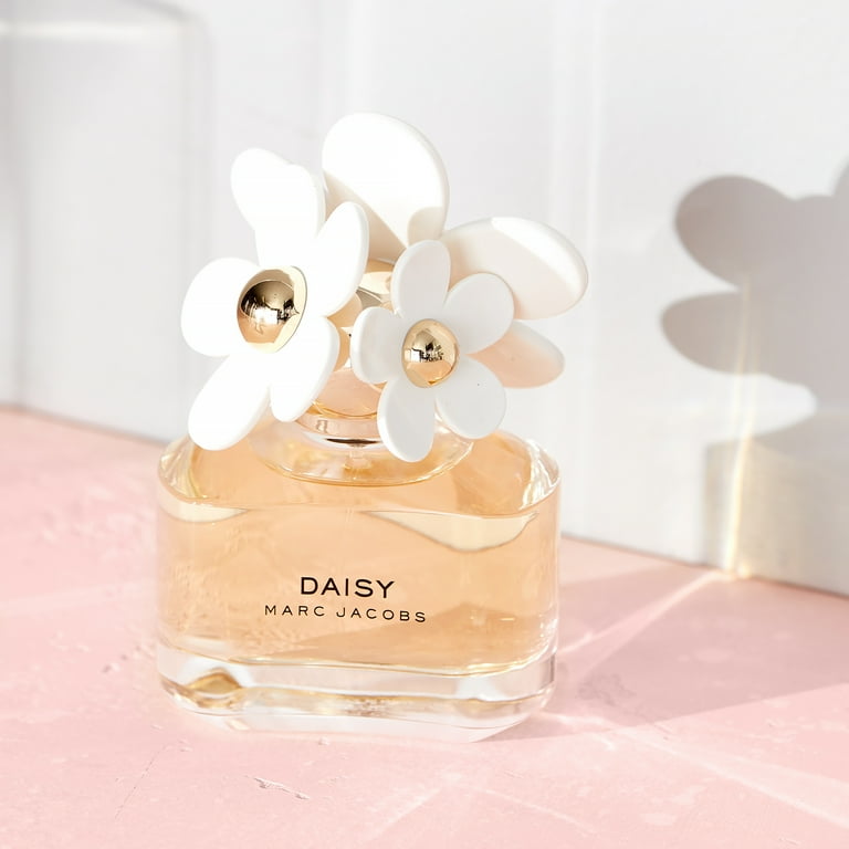 Daisy Eau De Toilette Spray By Marc Jacobs - 1.7 oz Daisy Eau De Toilette Spray By Marc Jacobs - 1.7 oz
