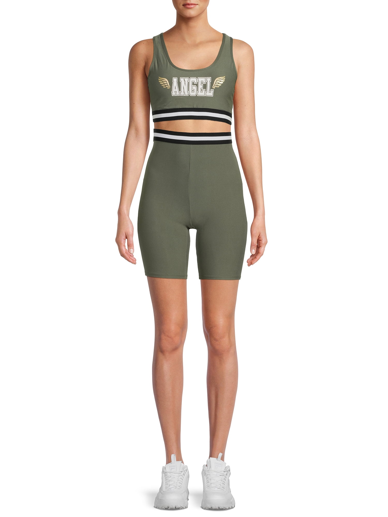 No Boundaries Juniors Graphic Active Sports Bra and Biker Shorts, 2