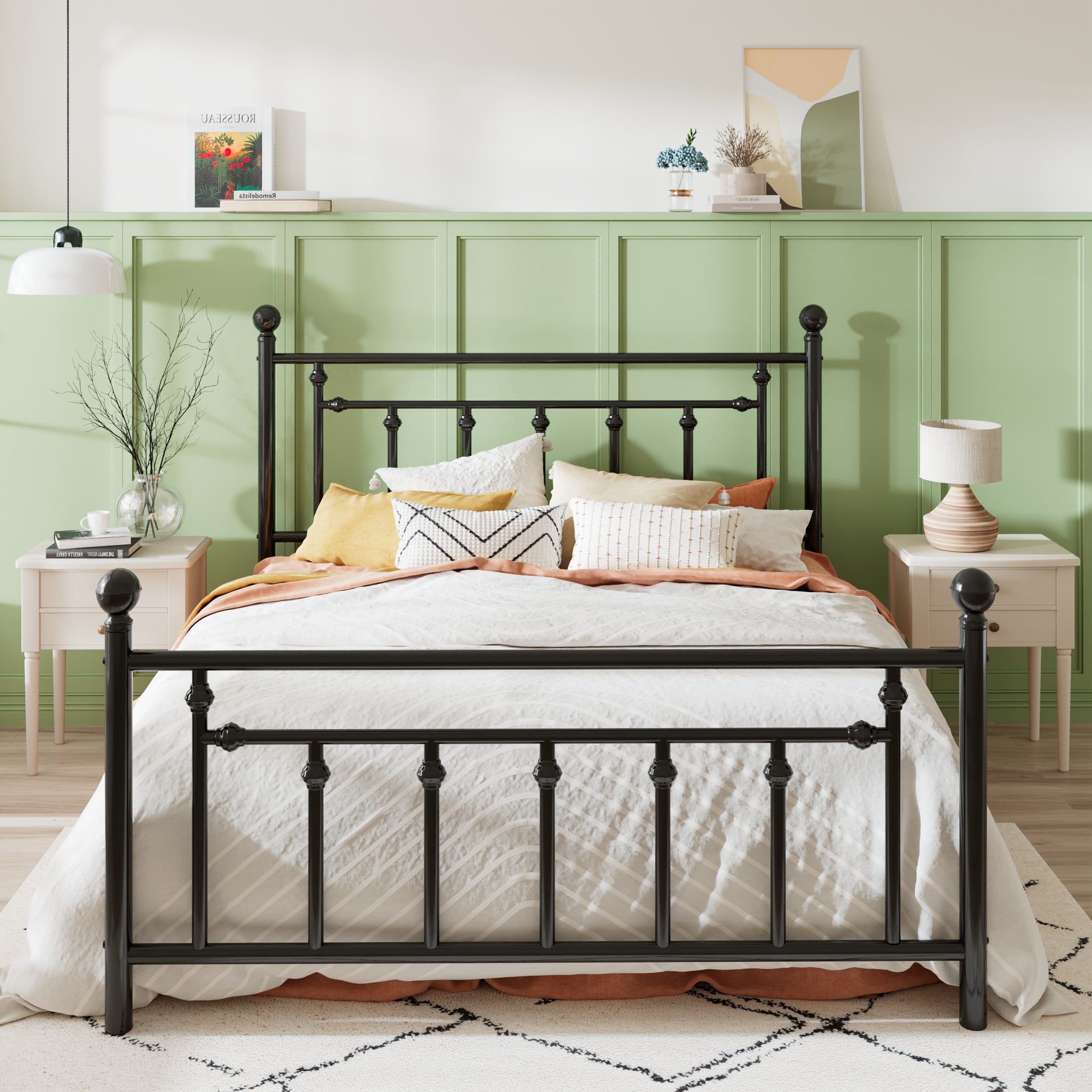 Sha Cerlin Black Queen Size Metal Platform Bed Frame with Victorian Vintage Headboard & Footboard, Adult