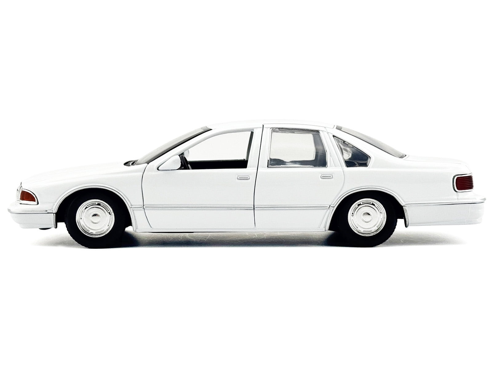 1993 Chevrolet Caprice Police Car Unmarked White "Custom Builder's Kit" Series 1/24 Diecast Model Car by Motormax