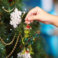 thumbnail image 5 of Árbol de Navidad Grinch, adorno de monstruo de piel verde, adorno de amor, regalo de adorno de resina, 5 of 5