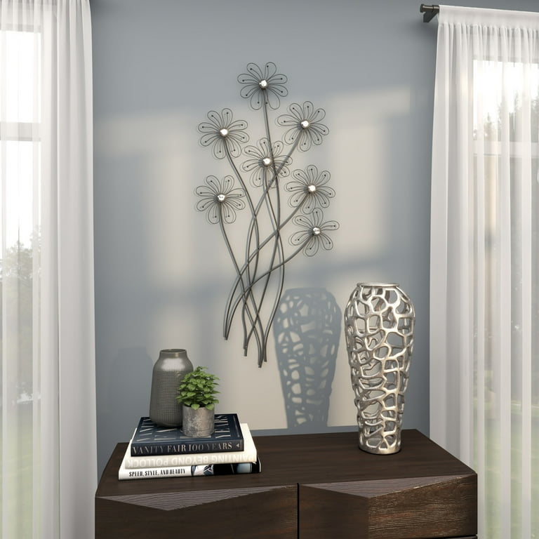 DecMode Black Metal 3D Wire Floral Wall Decor with Crystal